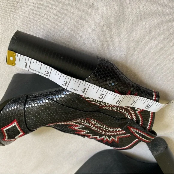 Liliana Rosana-3 Western Boots - Picture 12 of 12